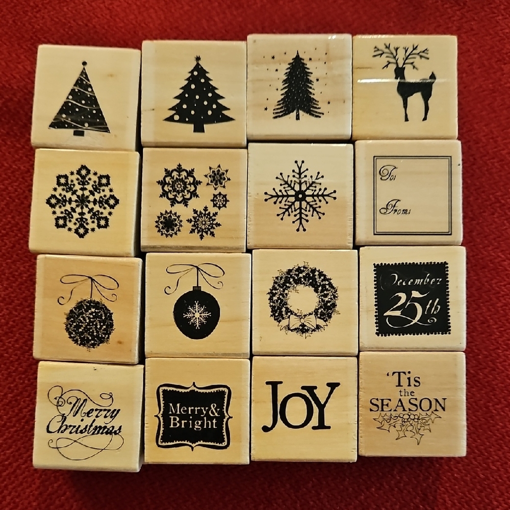 Recollections 16 Piece rubber stamp set Christmas New and gently used Cardmaking